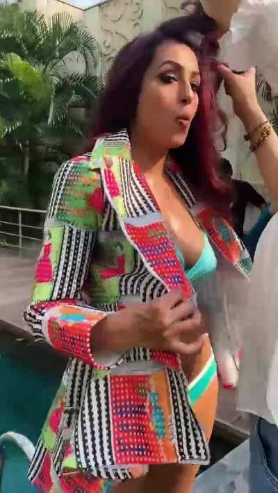 Kashmira Shah has such a banging body