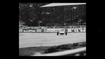 Jim Clark taking a corner