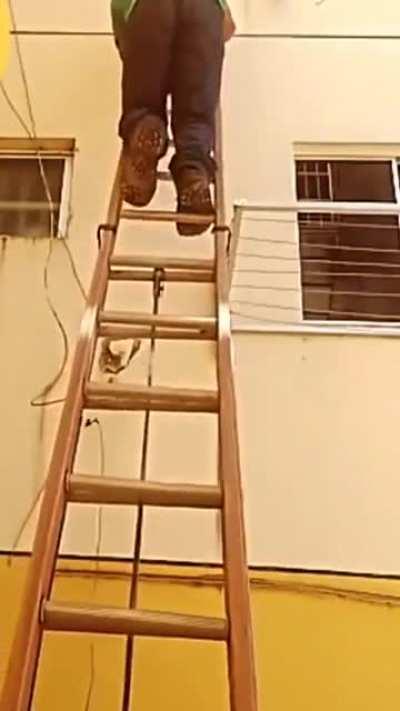 Ladder safety. ( injury )