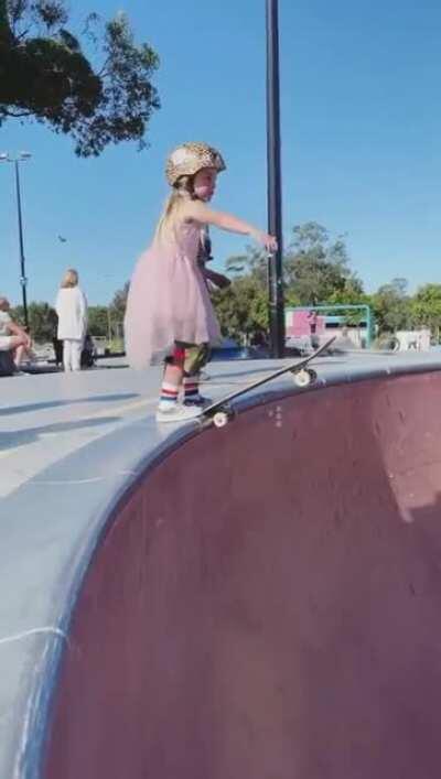 6 year old Skater Paige Tobin