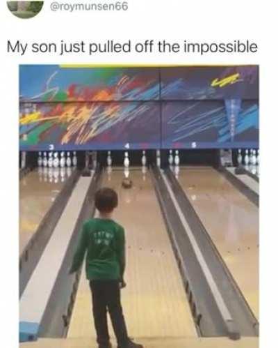 This little boy pulled off impossible last shot..