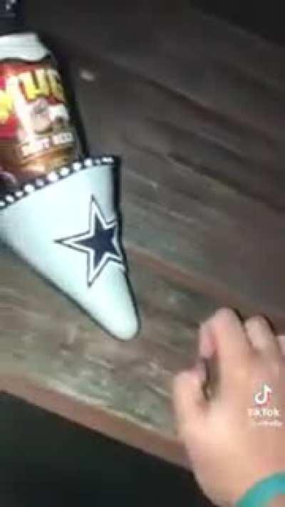 Put another root beer in the cowboy heel