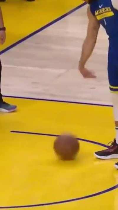 Steph curry finds a dead spot on the court