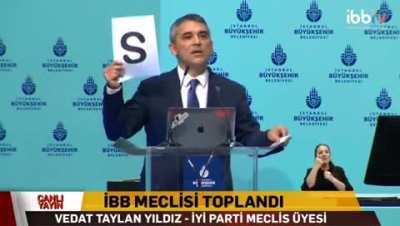 Taylan Yıldız: &quot;S ve kadim dostu J&quot;