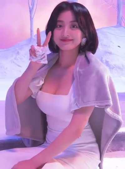 Jihyo 