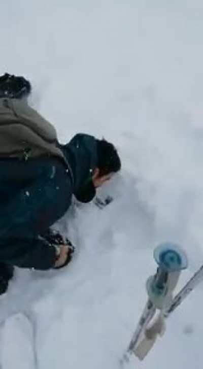 My brother lost his Pixel 4 while skiing yesterday. Today he found it under 20cm of snow.