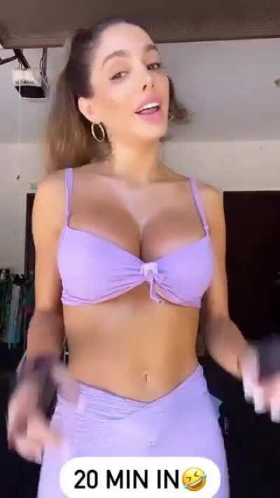 imagine tittyfucking her tits