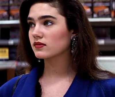 90's Jennifer Connelly 👩 is the most beautiful woman 🌬️ ever existed.