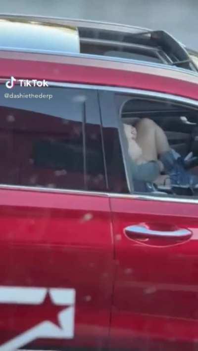 Girl caught playing with herself while driving