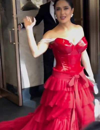 Salma Hayek (Met Gala 2023)