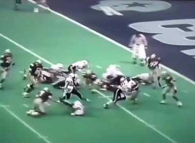 😳 1991 Permian (TX) running Toss Power with the QB LEAD BLOCKING!