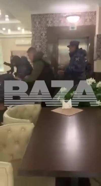 Exclusive footage from Voronezh hotel, where Wagner mercenaries and Rosgvardia got into a fight