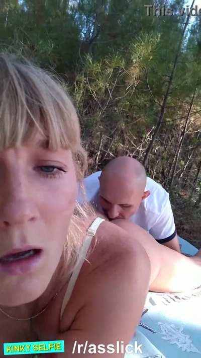 Kinky Selfie - Outdoor Ass Licking