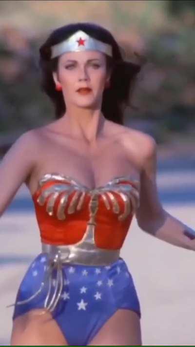 Lynda Carter 