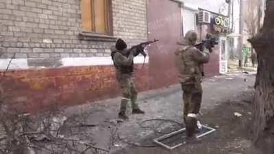 Chechens fighting a brutal war against traffic lights in Mariupol.