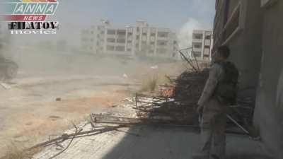 Syrian 2S3 Akatsiya &amp;amp; T-72AV in action - Jobar 2014