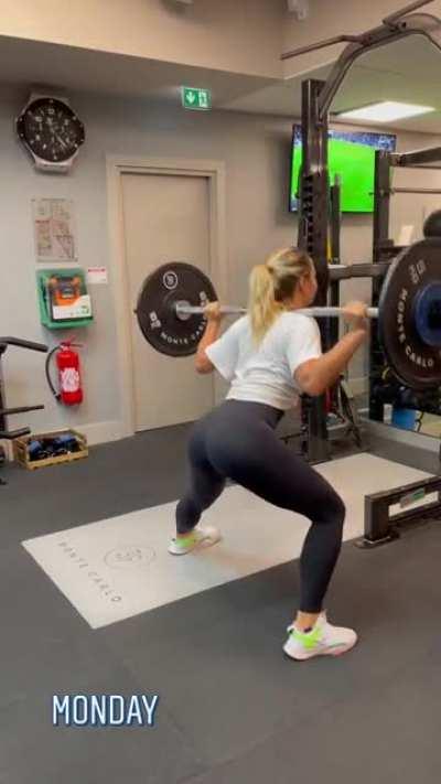 Marta Kostyuk 🍑