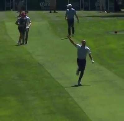 Steph Curry hits a Hole in One at the Century Golf Championship!