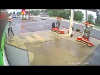 Wcgw slowly crossing two lanes of traffic with no blinker on