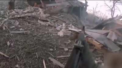 Close fire contact between Russian and Ukrainian soldiers