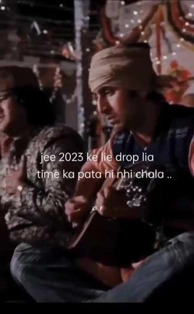 itni jaldi drop year(half) kese khatam hogya 😞