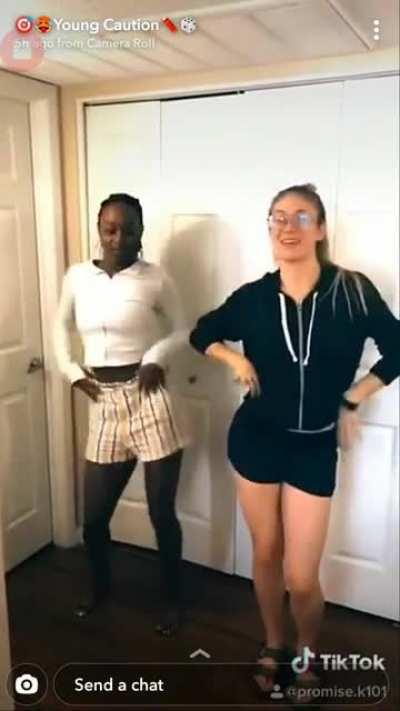 😍