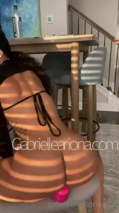 DM for the latest Gabrielle Ariona content💰