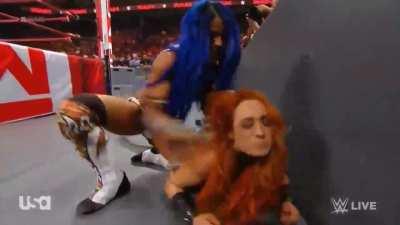 sasha showed becky who's the boss