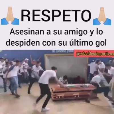 Que te asesinen tus amigos... 🙏😎