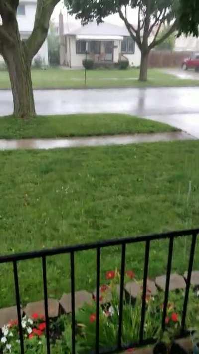 Rain on my aluminium awning. Sound on!