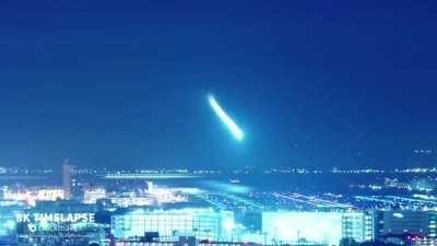 Airplanes landing at Tokyo airport