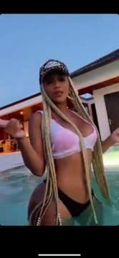 Saweetie in pool