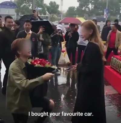 propose to a Russian girl