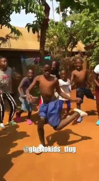 The way these kids dance