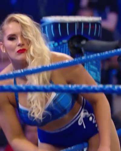 Lacey Evans: SD 12/6/19