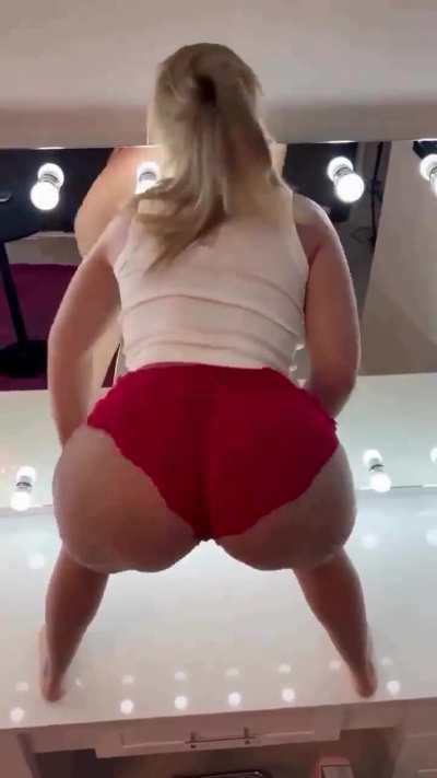 🥰🥰🍑