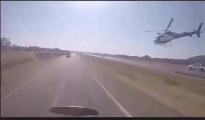 Crazy cop chase in South Africa