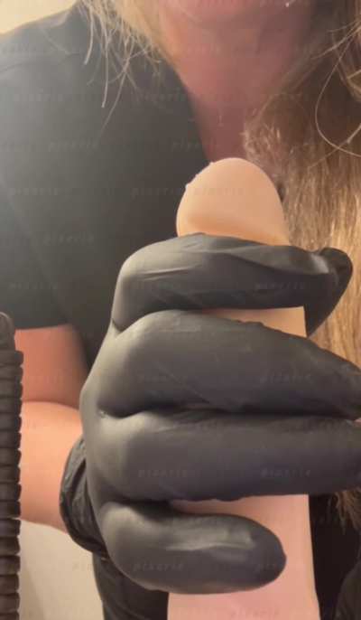 medicalglovesnsfw
