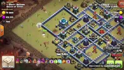 [VIDEO] This guy tripled a max base with QC and 216 archers...