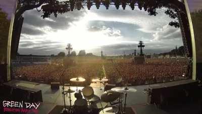 On July 1, 2017 at Hyde Park a crowd of 65 THOUSAND people sang Bohemian Rhapsody, and it was absolutely spectacular.