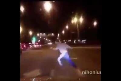 WCGW running through a busy intersection