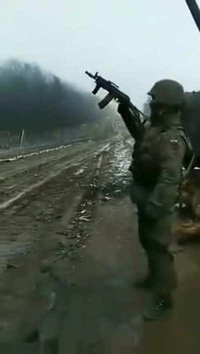 An Old Video Of A Polish Soldier Saying Good Morning To Belarusian Soldier