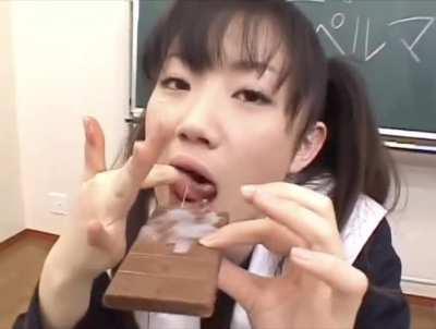 Student eats a chocolate bar for lunch  [PSS-021]