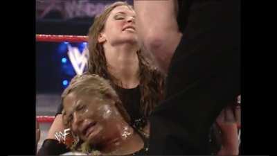 Vince McMahon DUMPS Trish Stratus