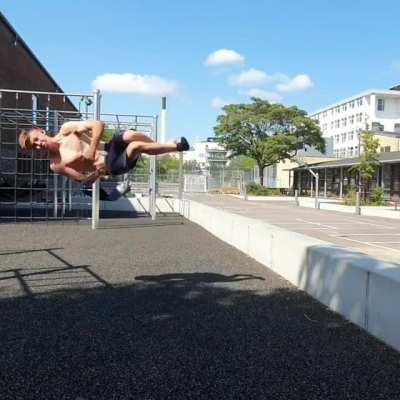 [PK] learned cork a couple of weeks ago and decided it was time to do a lil line with a cork