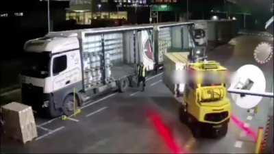 Worker Accidentally Gets Killed By Forklift