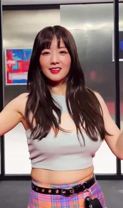 Apink - Bomi