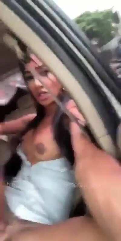 Passionate blowjob inside the car in a public place. Laura Saenz