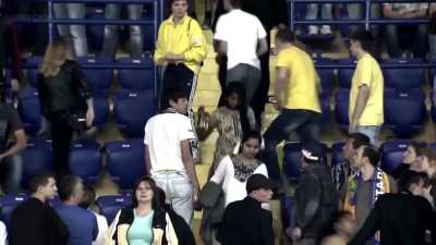 Ukrainians attacks Indian students 