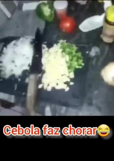 Cebola faz chorar Memo?